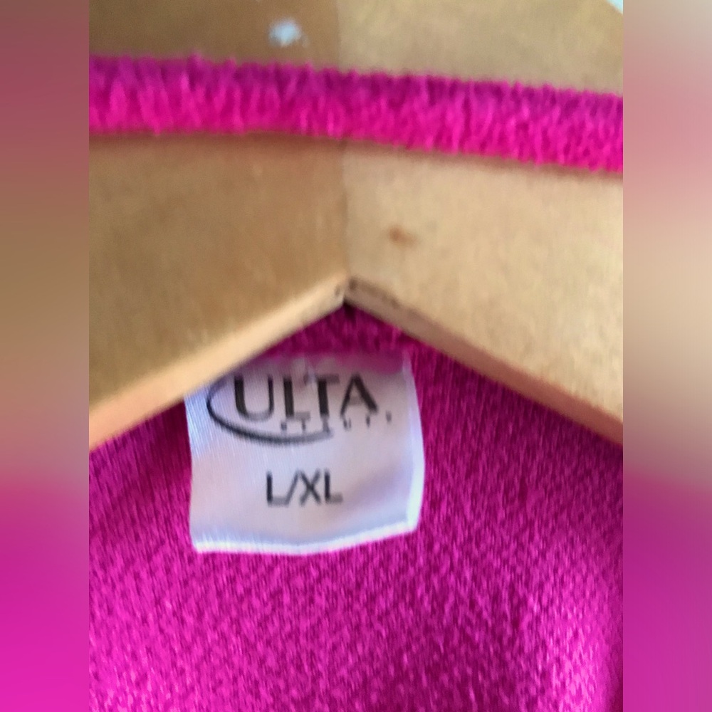 Ulta Beauty Hot Pink Ruffled Fleece Robe - Picture 2 of 4